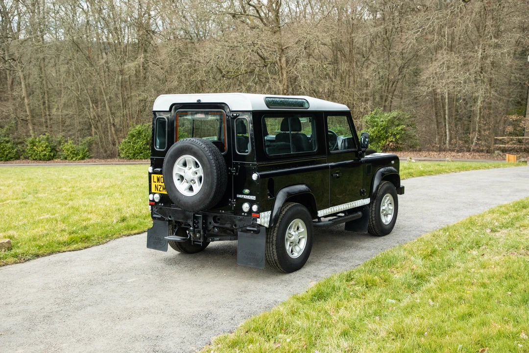2008 Land Rover Defender 90 - Image 16 of 31