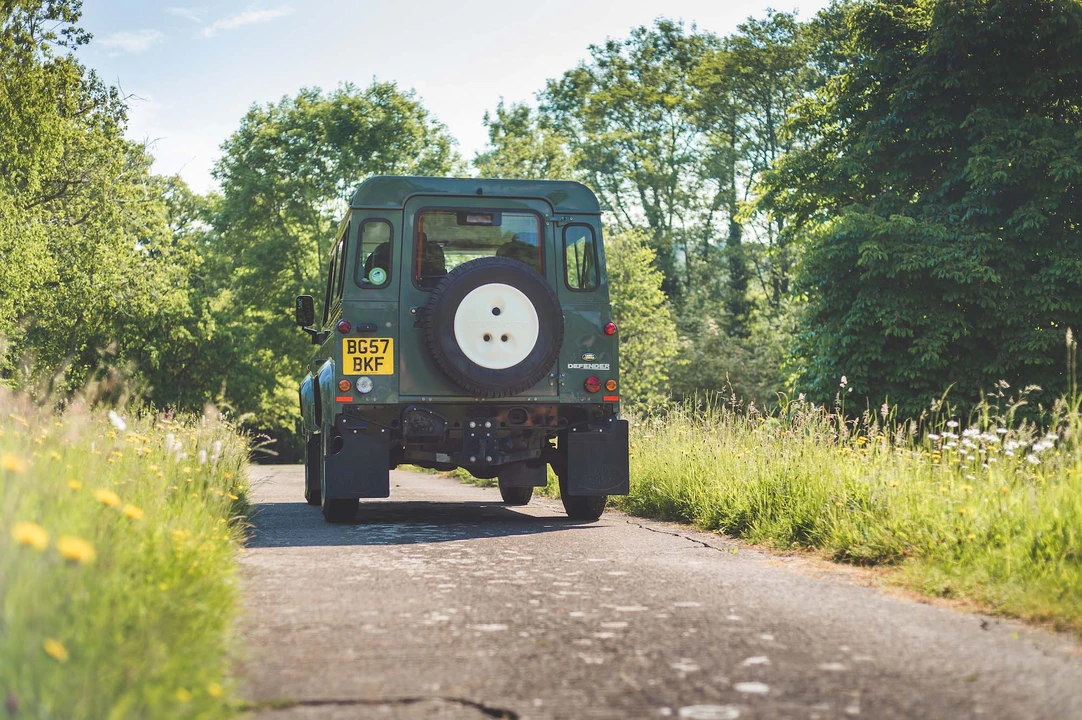 2008 Land Rover Defender 90 - Image 8 of 31