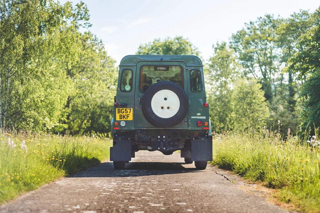 2008 Land Rover Defender 90 - Image 7 of 31