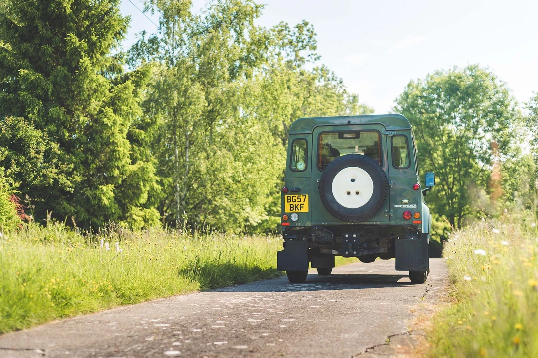 2008 Land Rover Defender 90 - Image 18 of 31