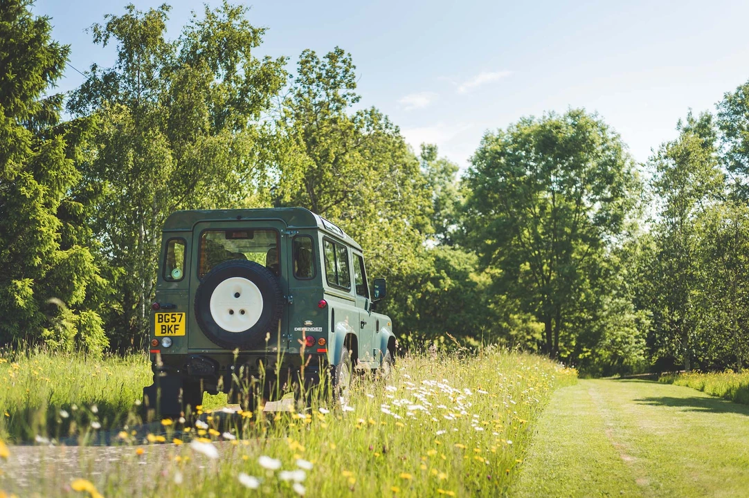 2008 Land Rover Defender 90 - Image 6 of 31