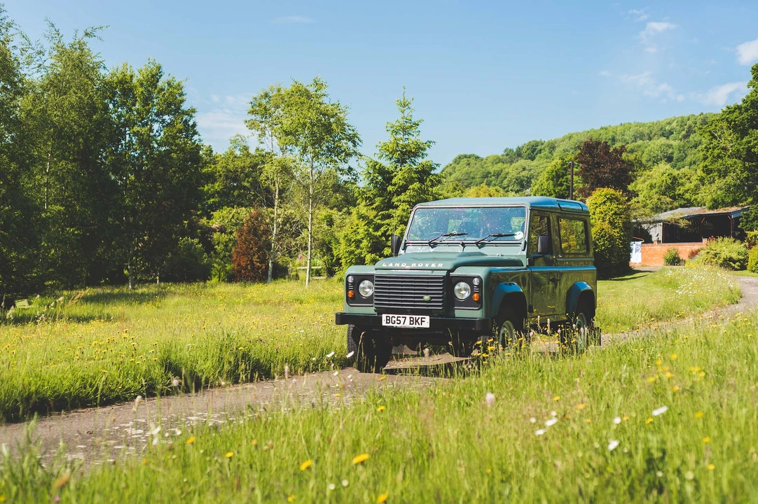 2008 Land Rover Defender 90 - Image 11 of 31
