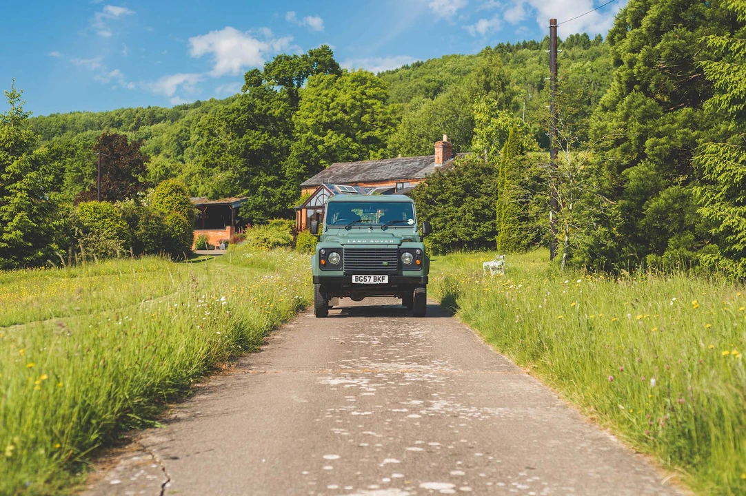 2008 Land Rover Defender 90 - Image 12 of 31