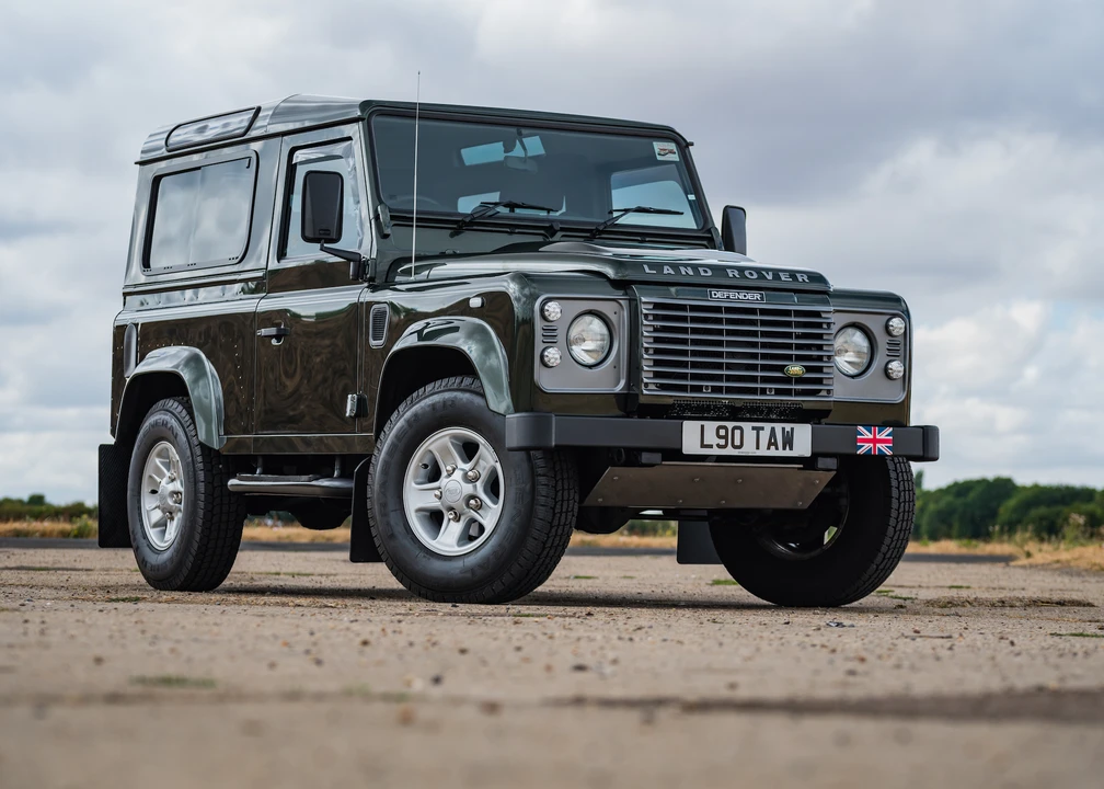 2008 Land Rover Defender 90 - Image 10 of 31