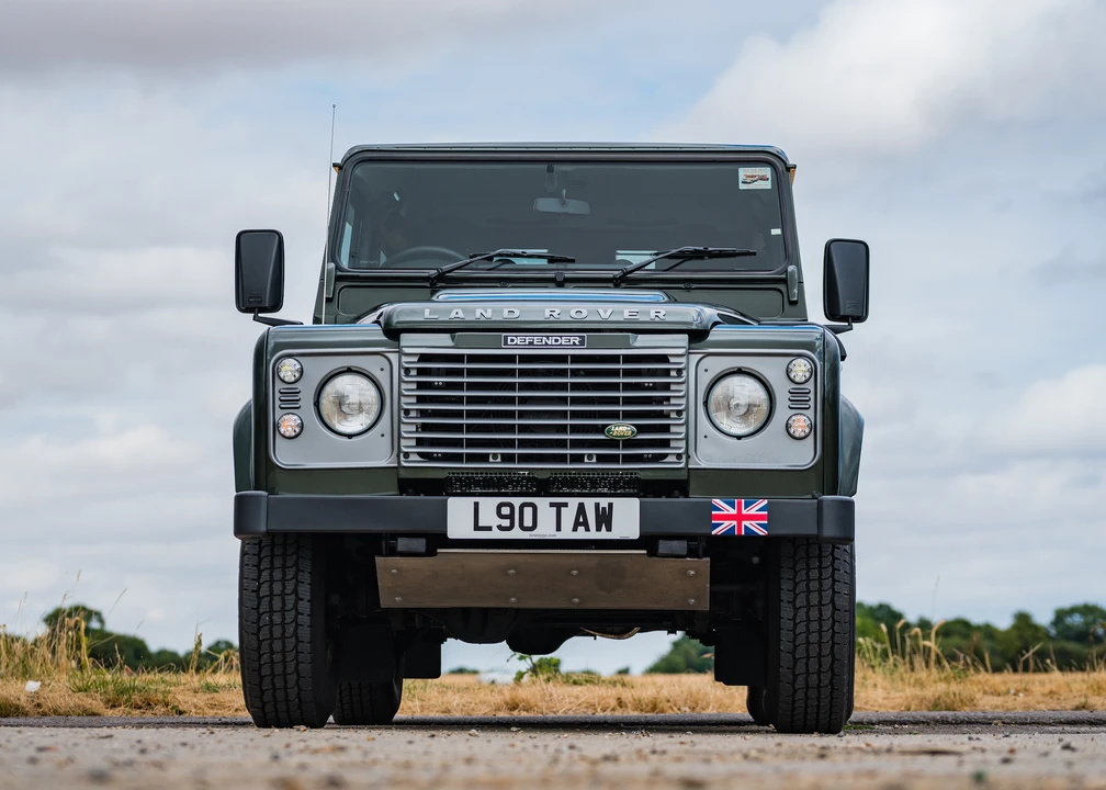 2008 Land Rover Defender 90 - Image 11 of 31