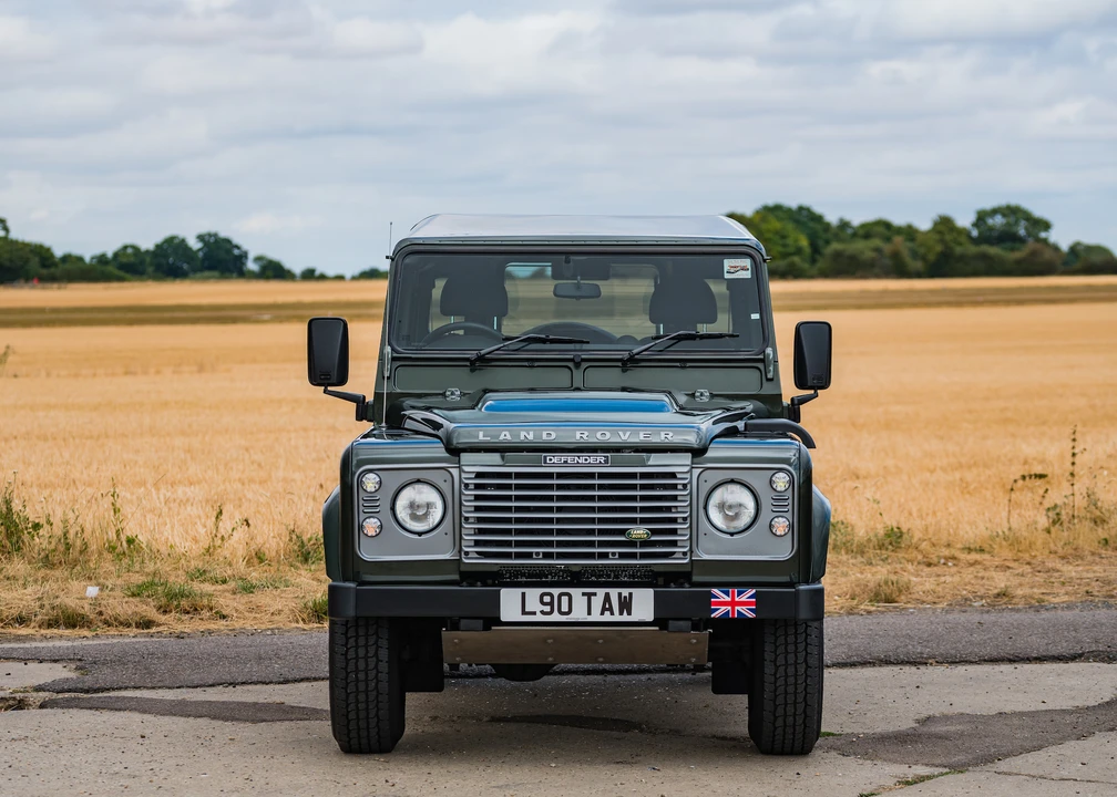 2008 Land Rover Defender 90 - Image 3 of 31
