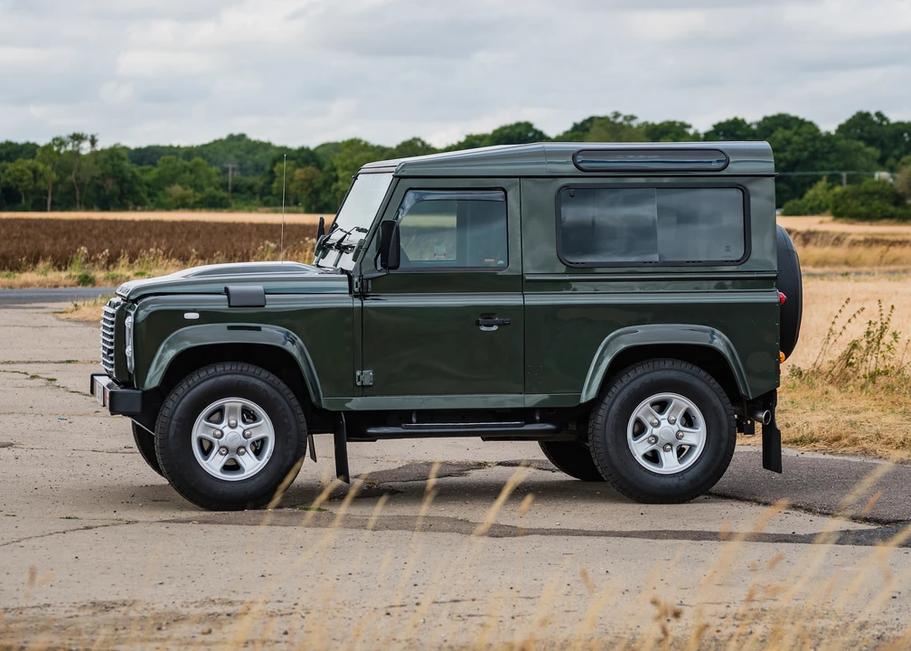 2008 Land Rover Defender 90 - Image 13 of 31