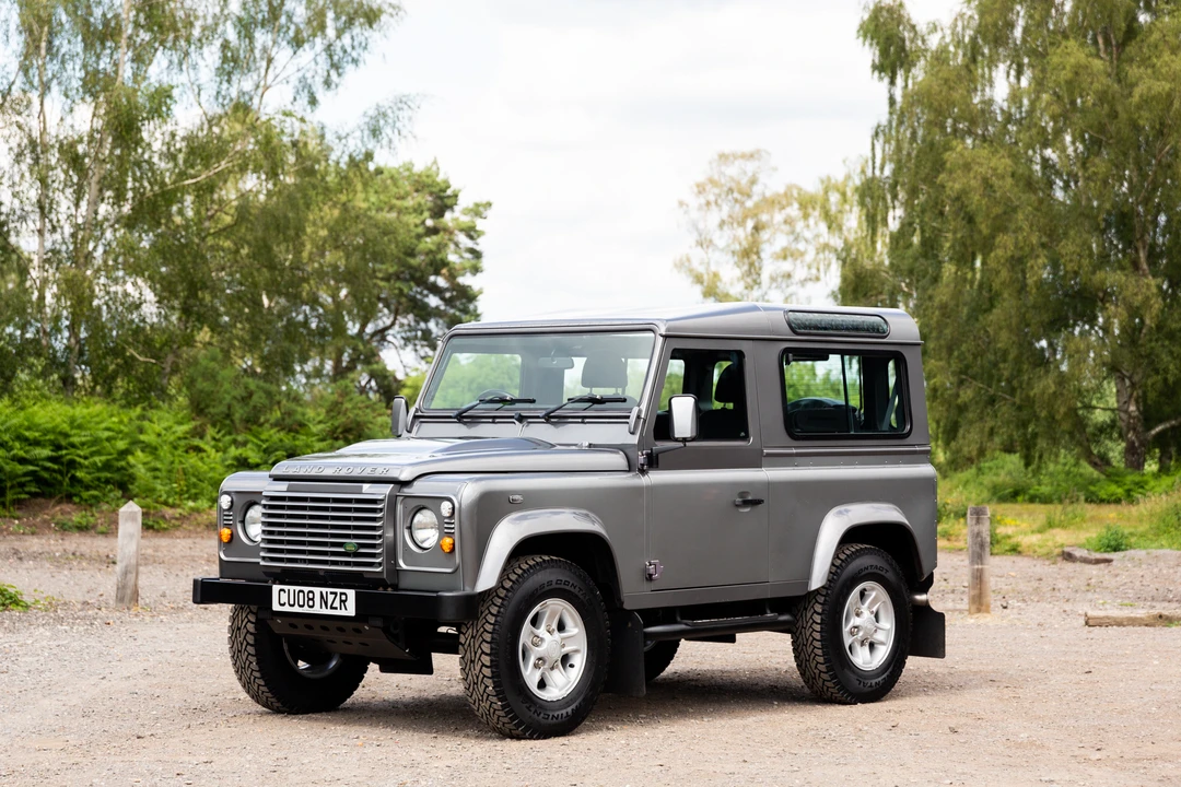 2008 Land Rover Defender 90 - Image 8 of 31