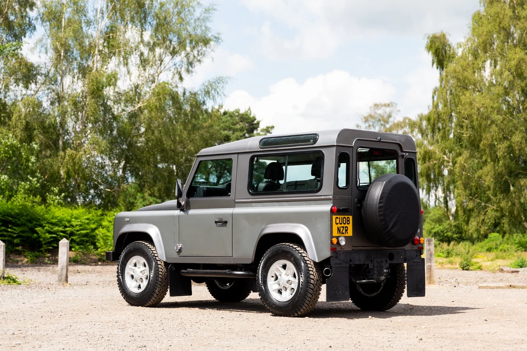 2008 Land Rover Defender 90 - Image 18 of 31