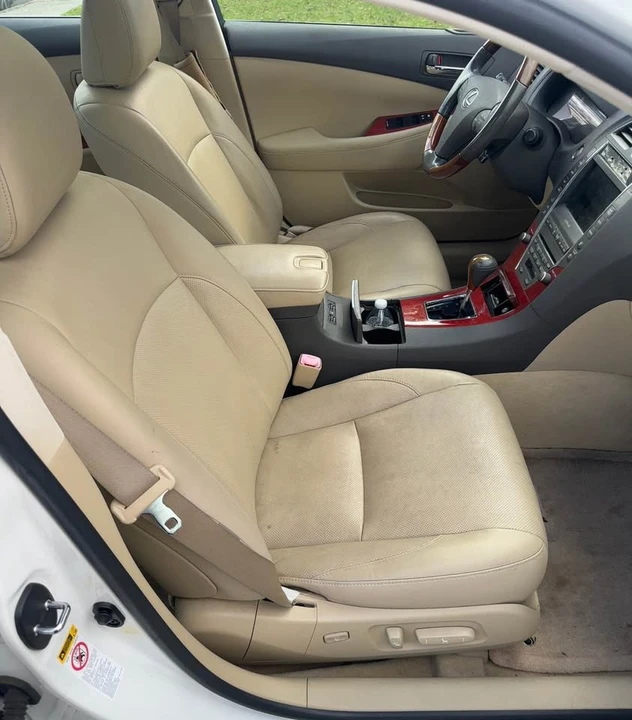 2008 Lexus ES 4th Gen - Image 2 of 5