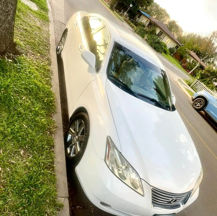2008 Lexus ES 4th Gen - Image 5 of 5