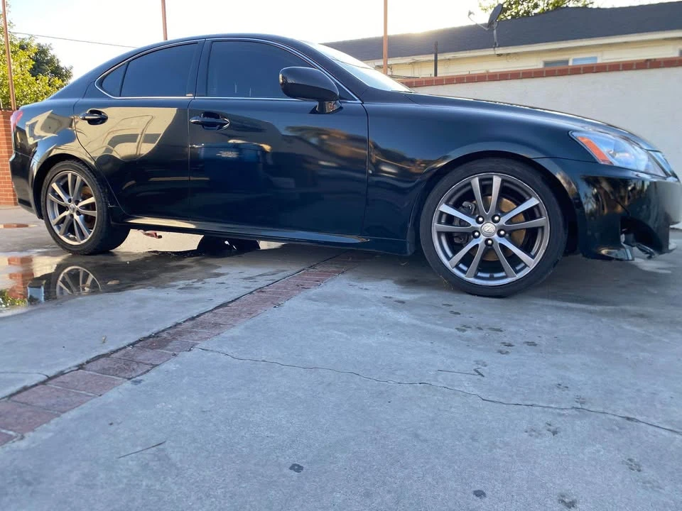 2008 Lexus IS 2nd Gen - Image 4 of 9