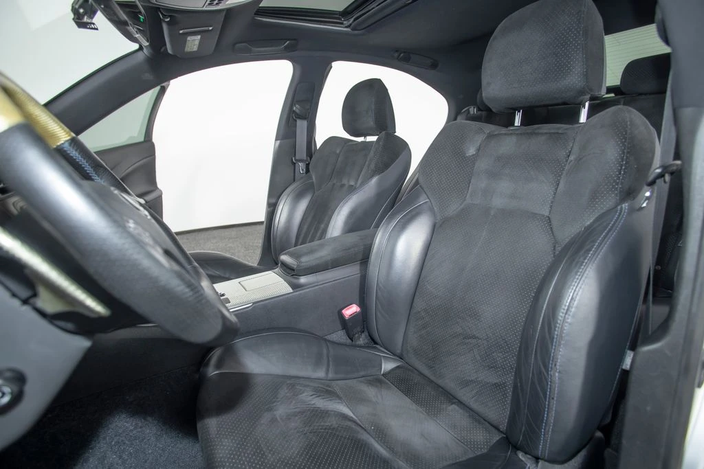 2008 Lexus IS F 2nd Gen - Image 15 of 31