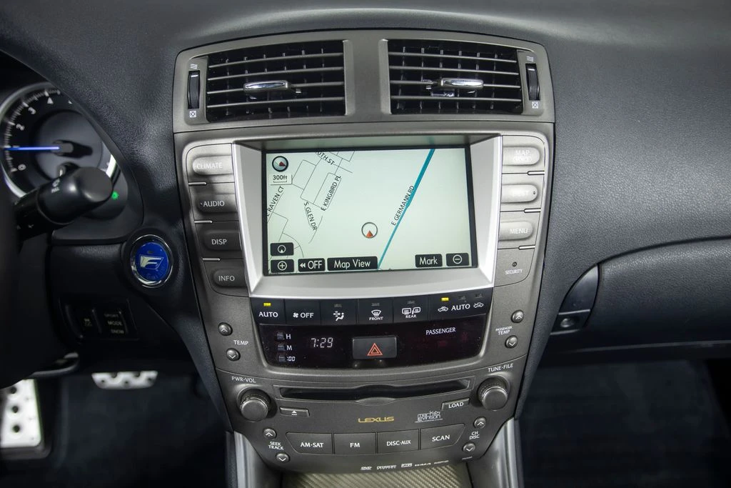 2008 Lexus IS F 2nd Gen - Image 26 of 31
