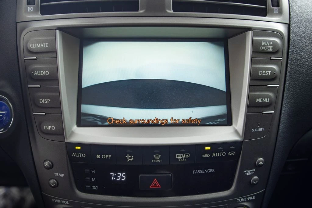 2008 Lexus IS F 2nd Gen - Image 28 of 31