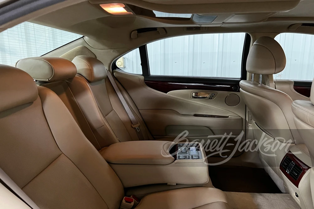 2008 Lexus LS 4th Gen - Image 8 of 11