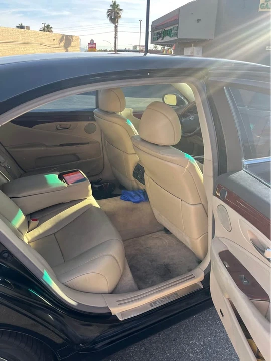 2008 Lexus LS 4th Gen - Image 2 of 3