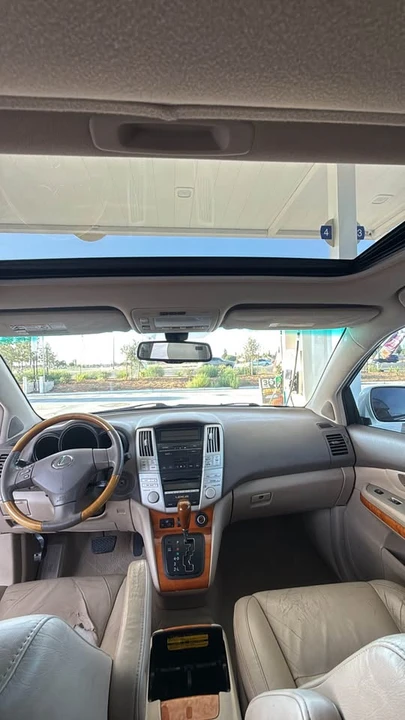 2008 Lexus RX 2nd Gen - Image 6 of 11