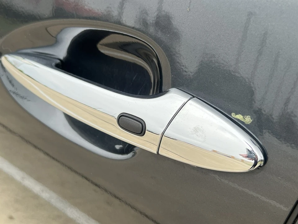 2008 Lexus LS 4th Gen - Image 11 of 21