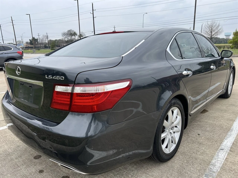 2008 Lexus LS 4th Gen - Image 9 of 21
