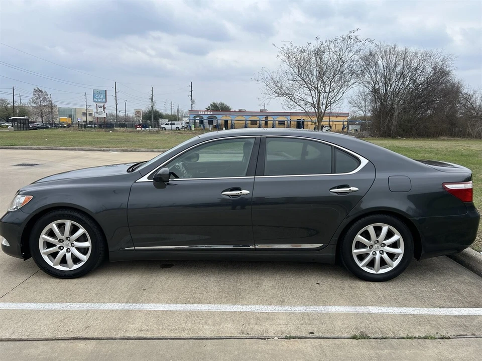2008 Lexus LS 4th Gen - Image 6 of 24
