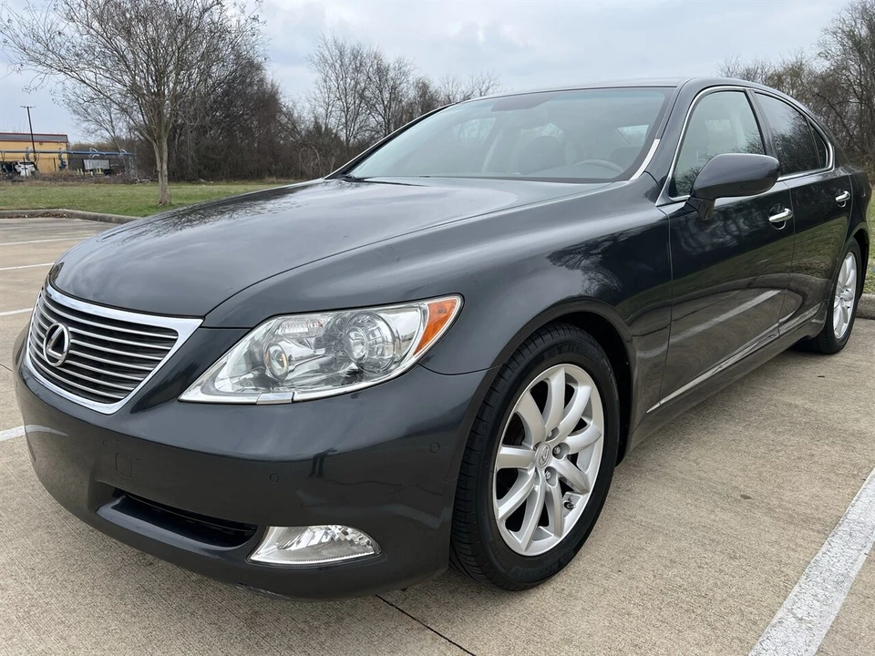 2008 Lexus LS 4th Gen - Image 3 of 24