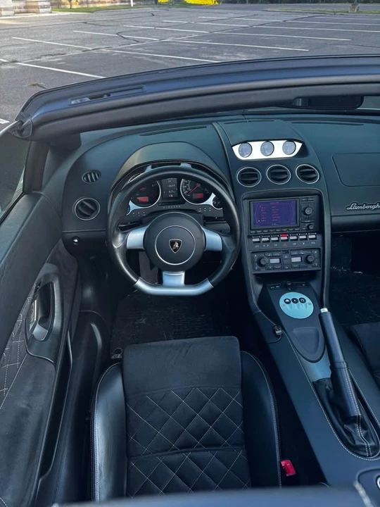 2008 Lamborghini Gallardo - Image 16 of 17