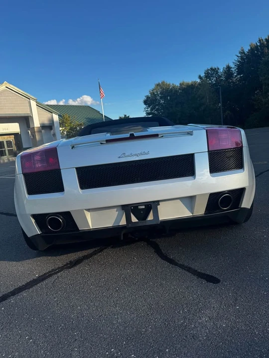 2008 Lamborghini Gallardo - Image 7 of 17