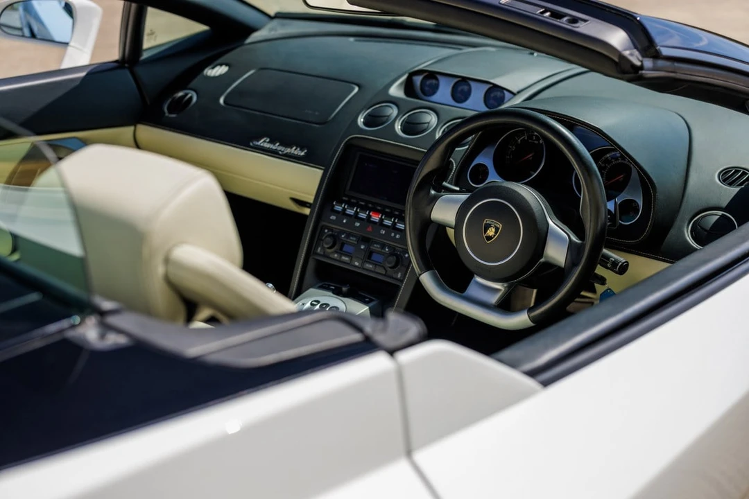 2008 Lamborghini Gallardo - Image 12 of 30