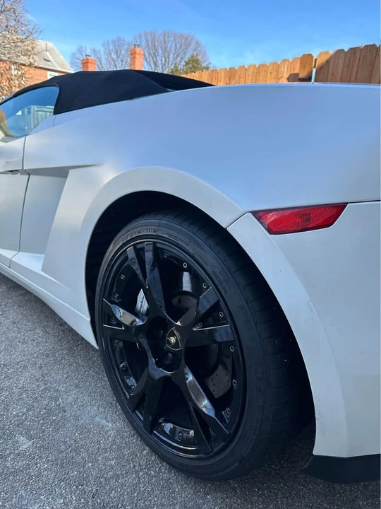 2008 Lamborghini Gallardo - Image 10 of 21