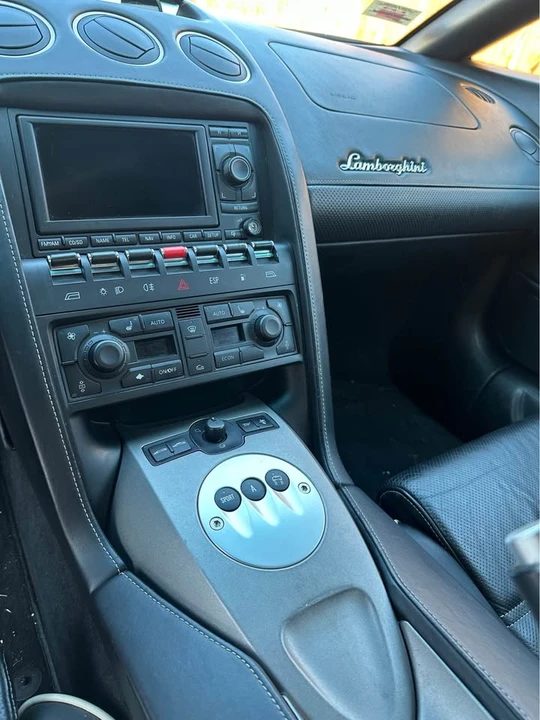 2008 Lamborghini Gallardo - Image 16 of 21