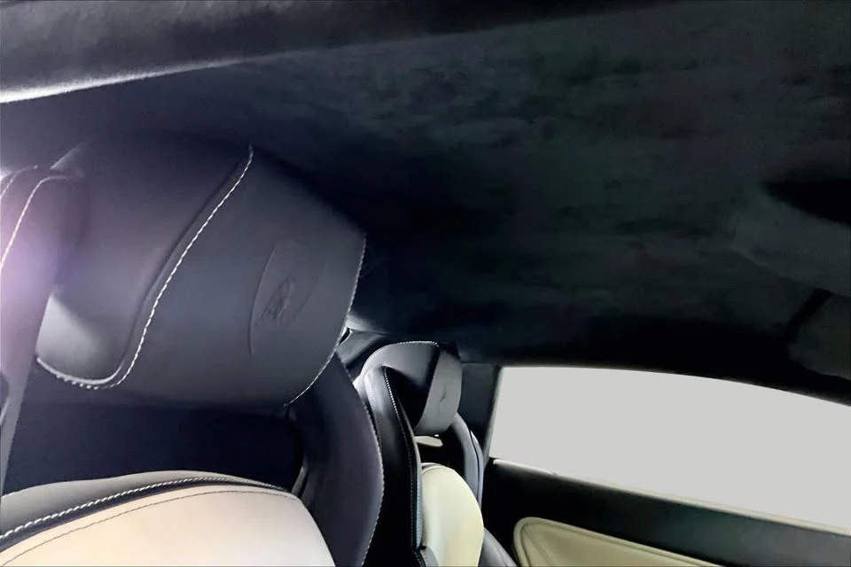 2008 Lamborghini Gallardo - Image 12 of 20