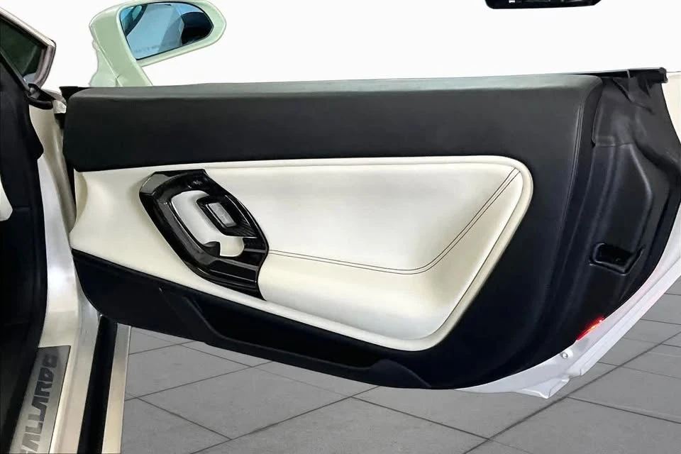 2008 Lamborghini Gallardo - Image 18 of 20