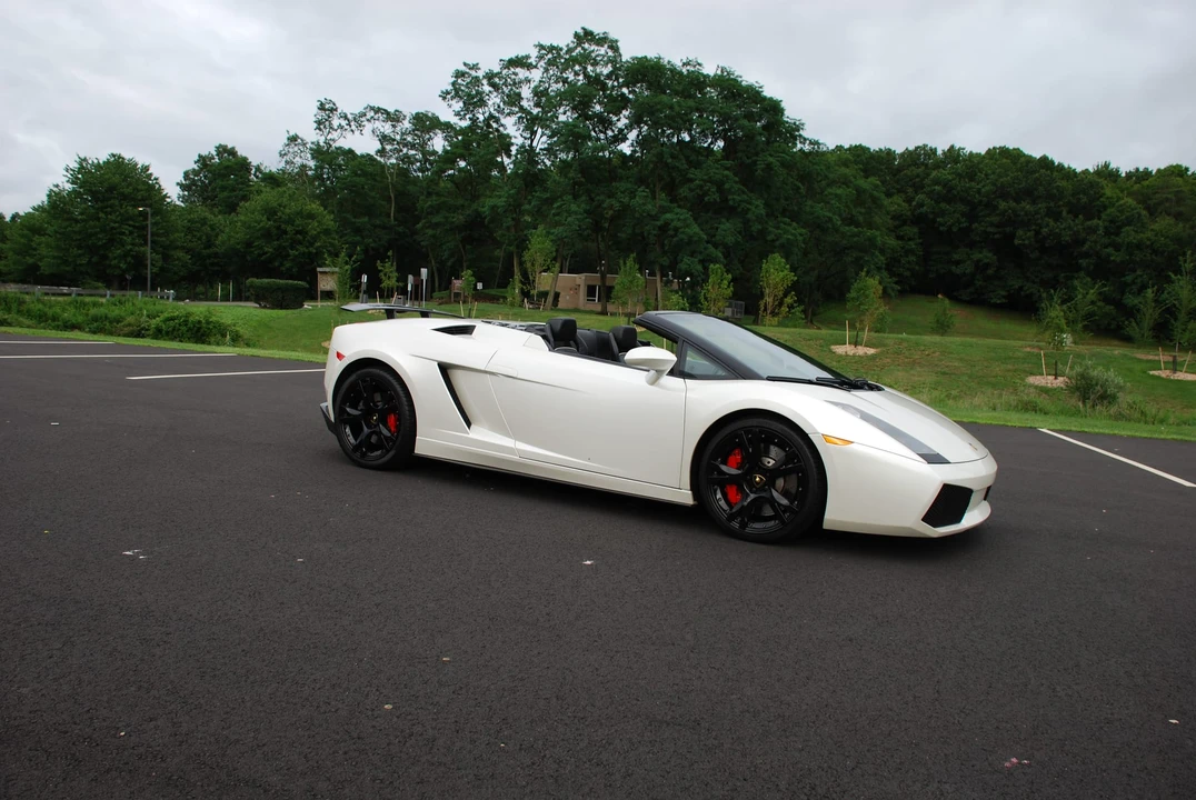 2008 Lamborghini Gallardo - Image 16 of 31