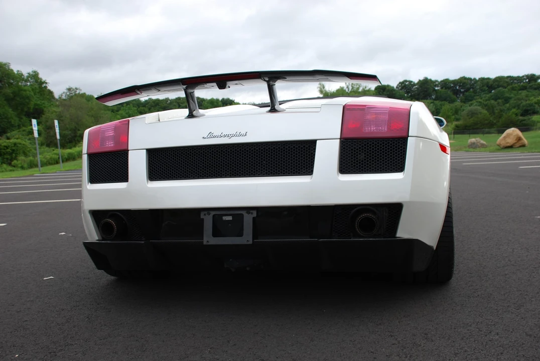2008 Lamborghini Gallardo - Image 28 of 31