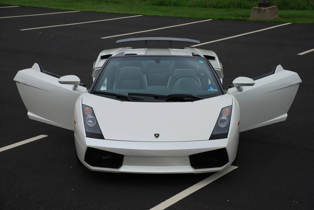 2008 Lamborghini Gallardo - Image 11 of 31