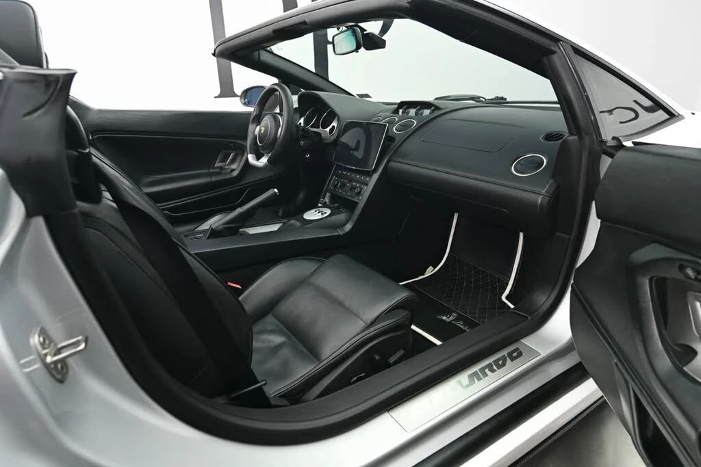 2008 Lamborghini Gallardo - Image 25 of 31