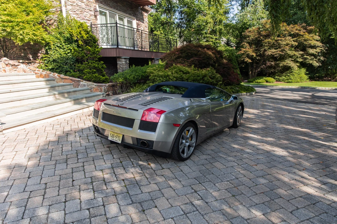 2008 Lamborghini Gallardo - Image 12 of 31
