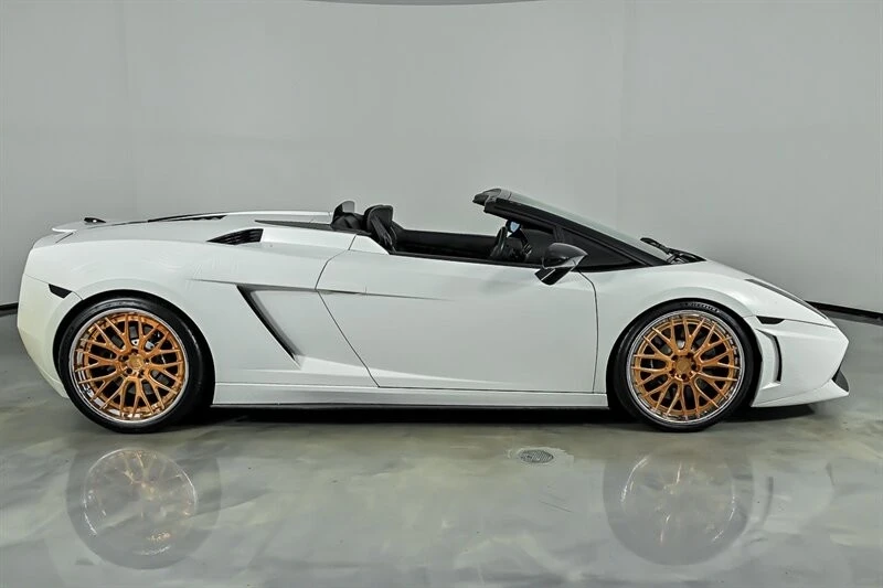 2008 Lamborghini Gallardo - Image 11 of 31