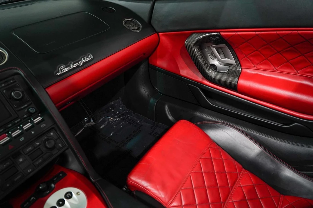 2008 Lamborghini Gallardo - Image 15 of 21