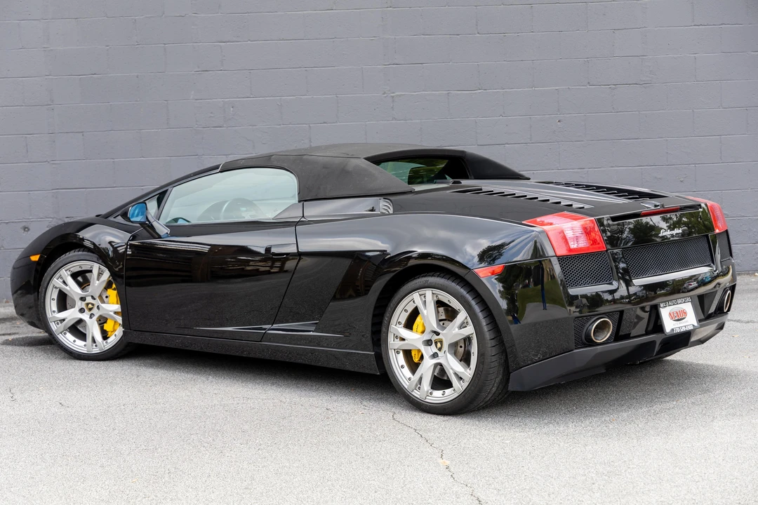 2008 Lamborghini Gallardo - Image 25 of 31