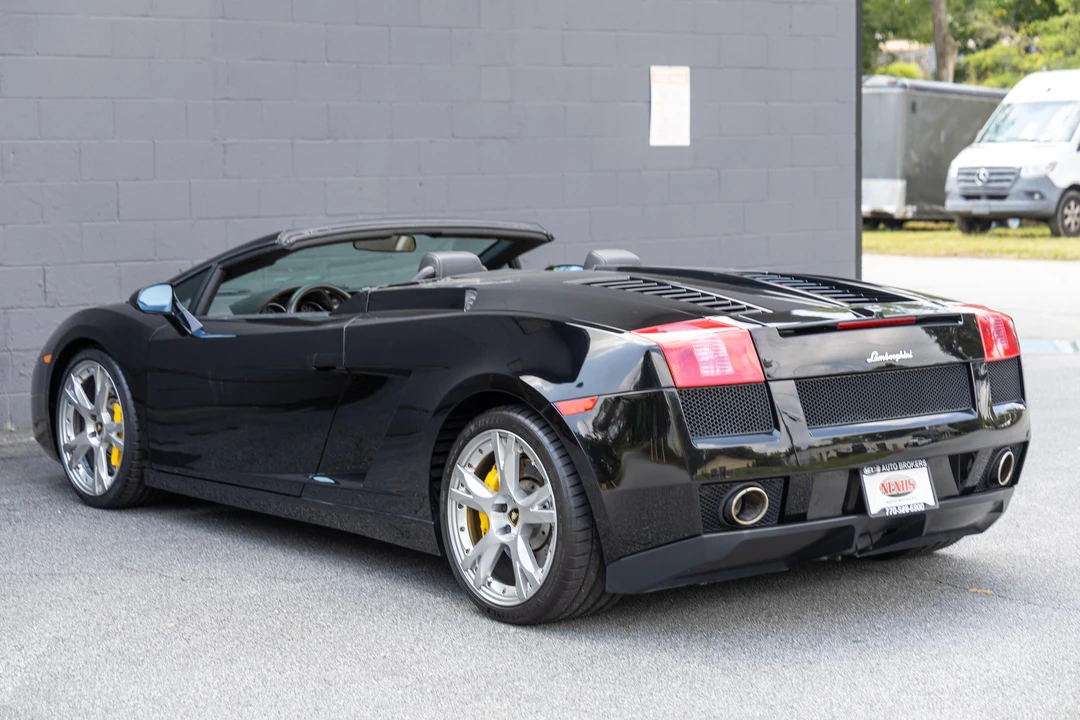 2008 Lamborghini Gallardo - Image 12 of 31