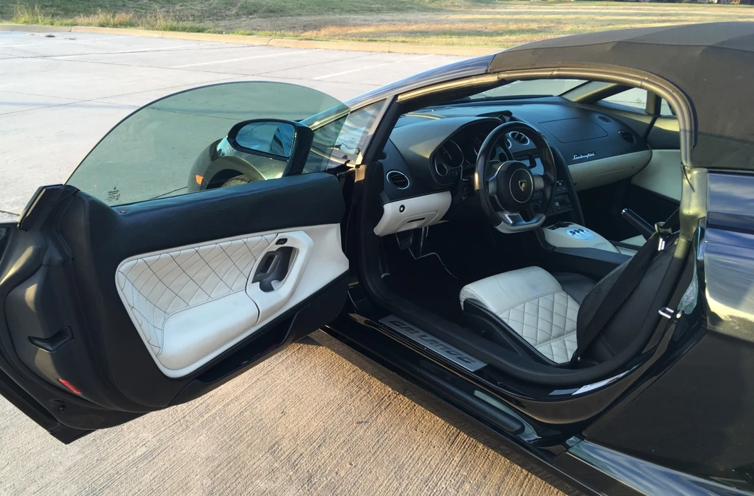 2008 Lamborghini Gallardo - Image 30 of 31