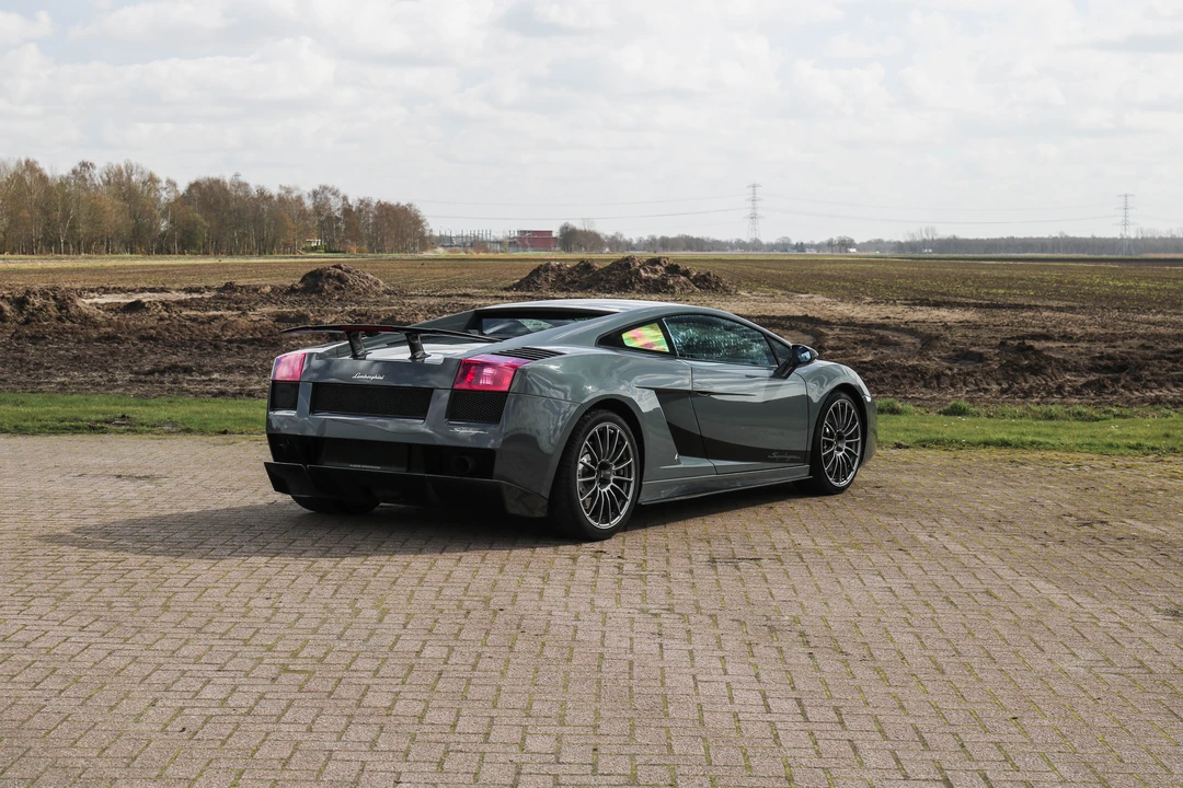 2014 Lamborghini Gallardo - Image 5 of 31