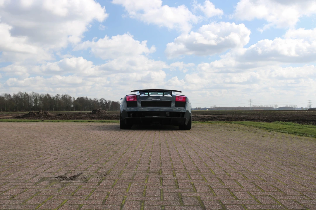 2014 Lamborghini Gallardo - Image 6 of 31