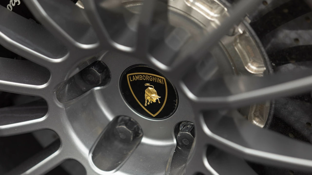 2008 Lamborghini Gallardo Superleggera - Image 18 of 31