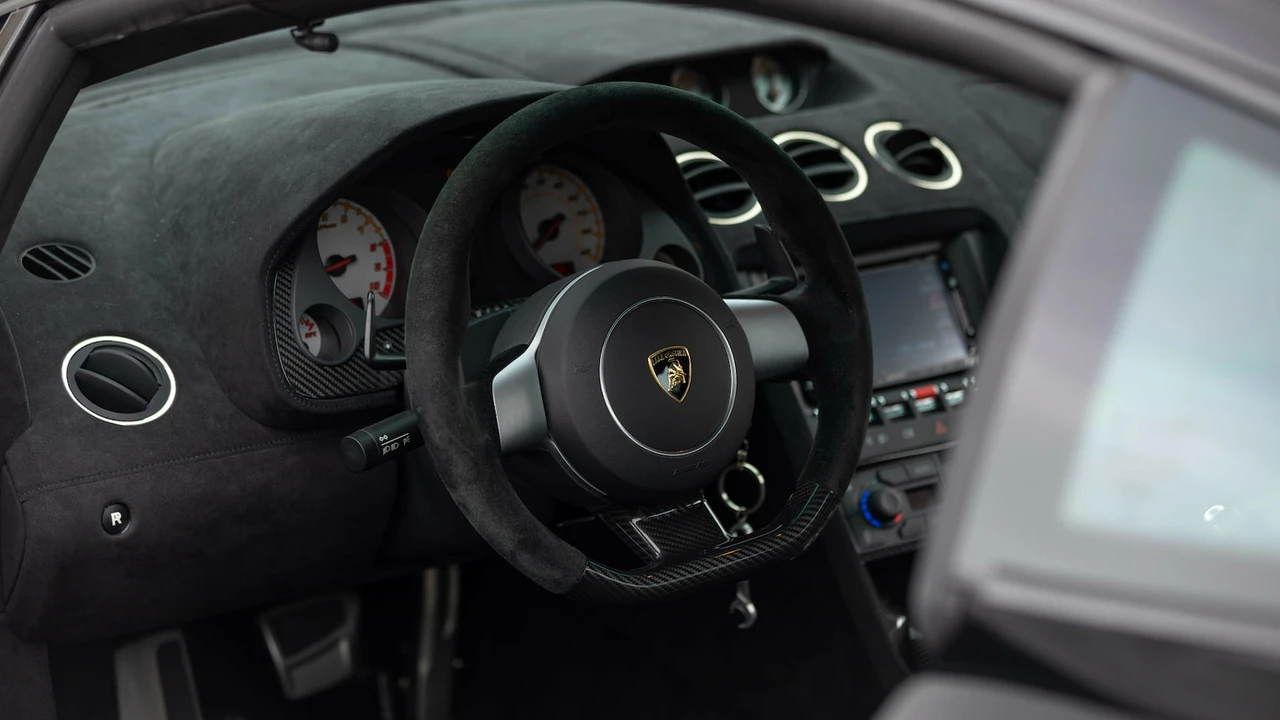 2008 Lamborghini Gallardo Superleggera - Image 9 of 31