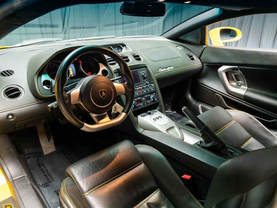 2008 Lamborghini Gallardo - Image 7 of 31