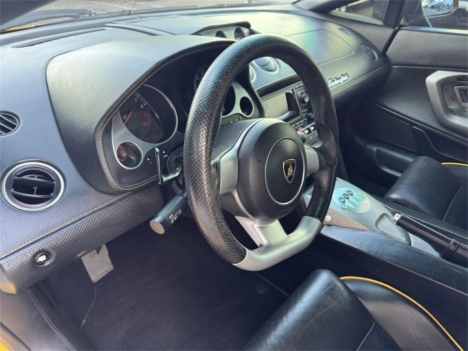 2008 Lamborghini Gallardo - Image 16 of 19