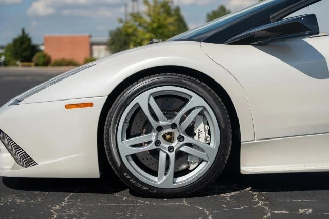 2008 Lamborghini Murcielago - Image 5 of 21